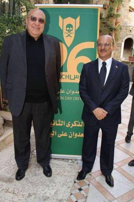 الموقع الرسمي للأستاذ يحيى محمد عبدالله صالح - العميد يحيى صالح يعزي في وفاة العميد الركن فهمي حمدان.